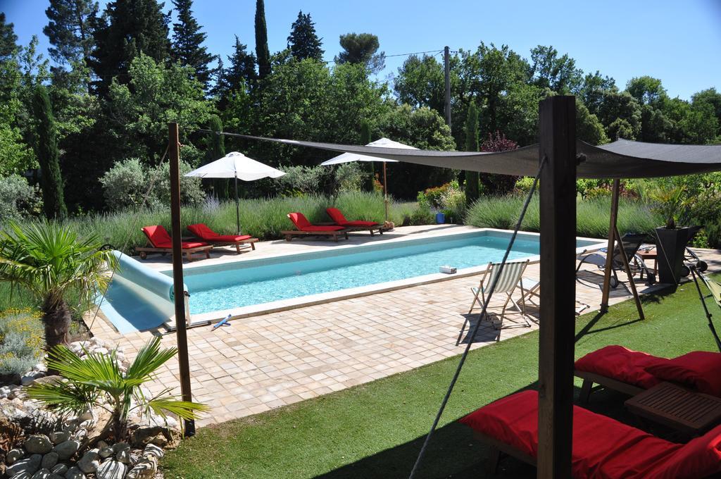 Le Clos Geraldy - Chambres D'Hotes De Charme, Piscine Et Spa Saint-Maximin Zewnętrze zdjęcie